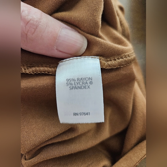 EUC J.Jill Wearever Blouse - Picture 5 of 5